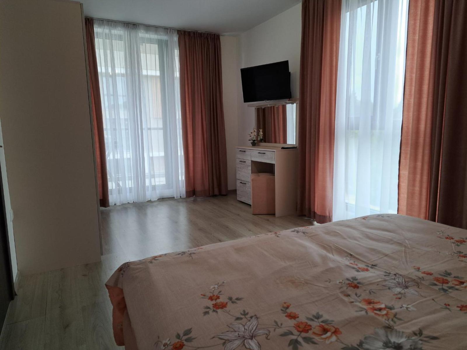 Апаратамент Deluxe1 Apartment Saints Constantine and Helena Exterior photo